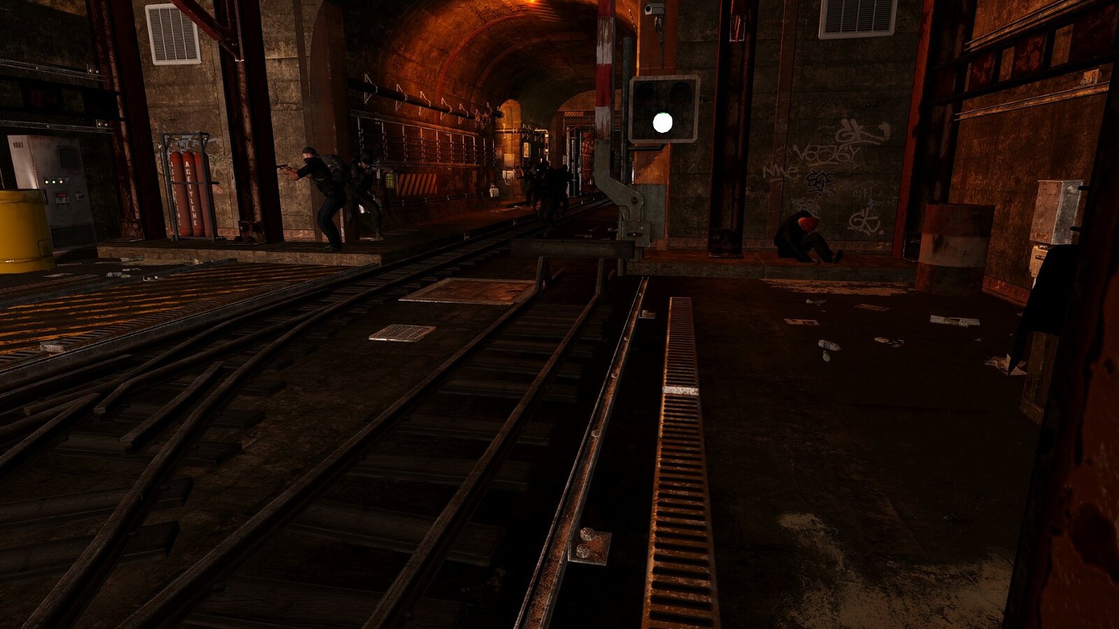 Vorgehen im Eisenbahntunnel